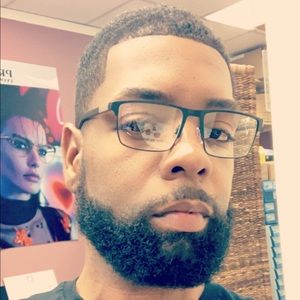 Meet your Posher, Johnathan